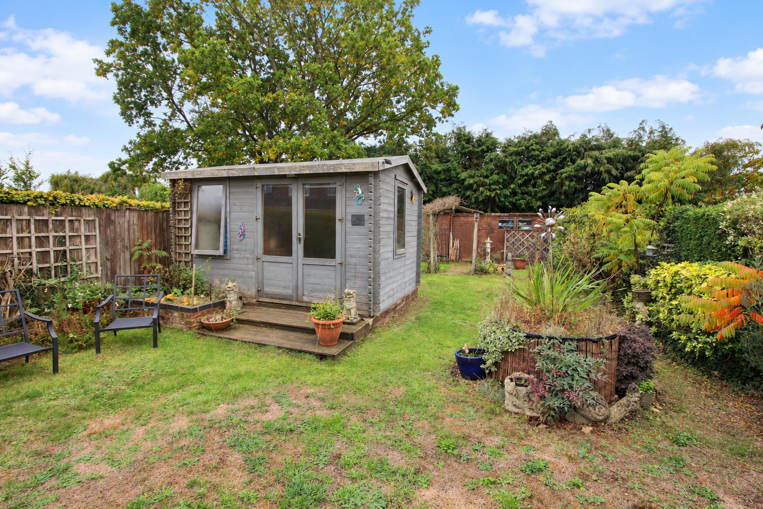 Fullbrook Crescent, Tilehurst, Reading